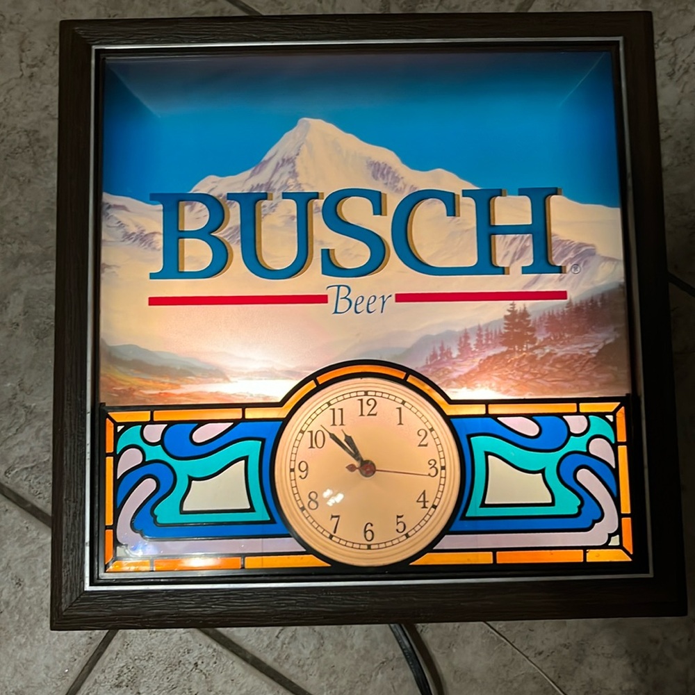 Vintage Busch beer light / clock !!!